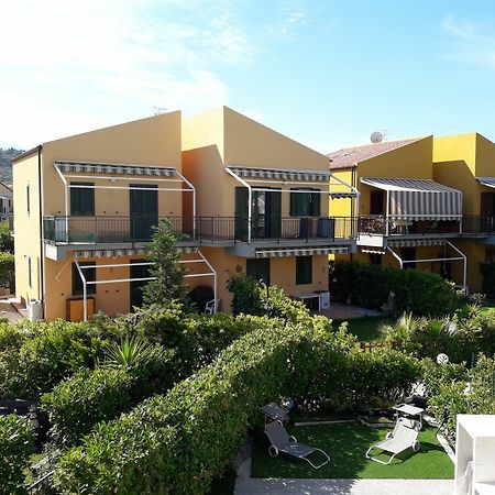 Villa Scenique Campofelice Di Roccella Eksteriør bilde